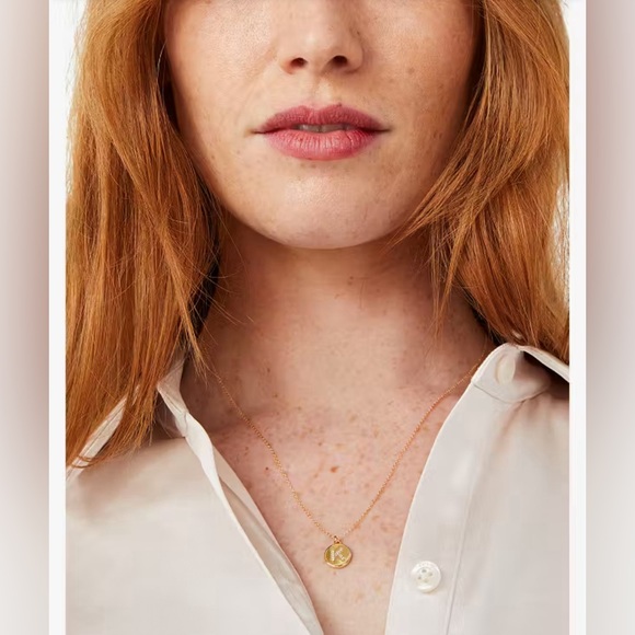 Kate Spade Initial R necklace - Picture 6 of 8